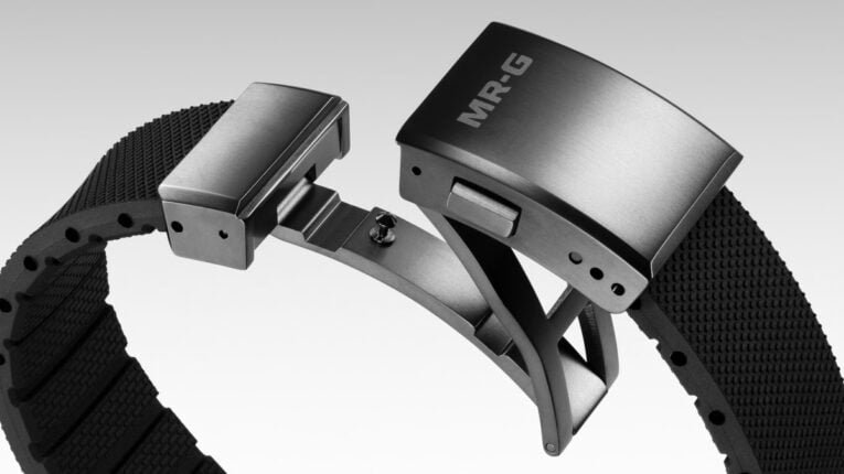 G-Shock MRG-B5000R-1 with Dura Soft fluoro rubber band G-Shock MRG-B5000R-1 with Dura Soft fluoro rubber band